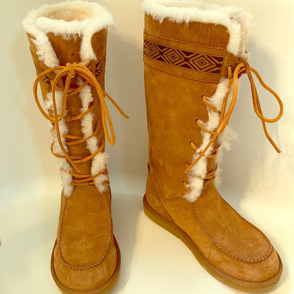 UGG BOOTS
